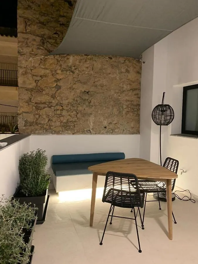 Aparthotel El Cargol L'Escala 3*,  Spain