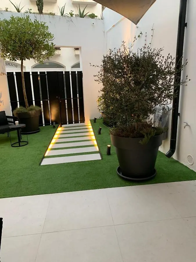 Aparthotel El Cargol L'Escala