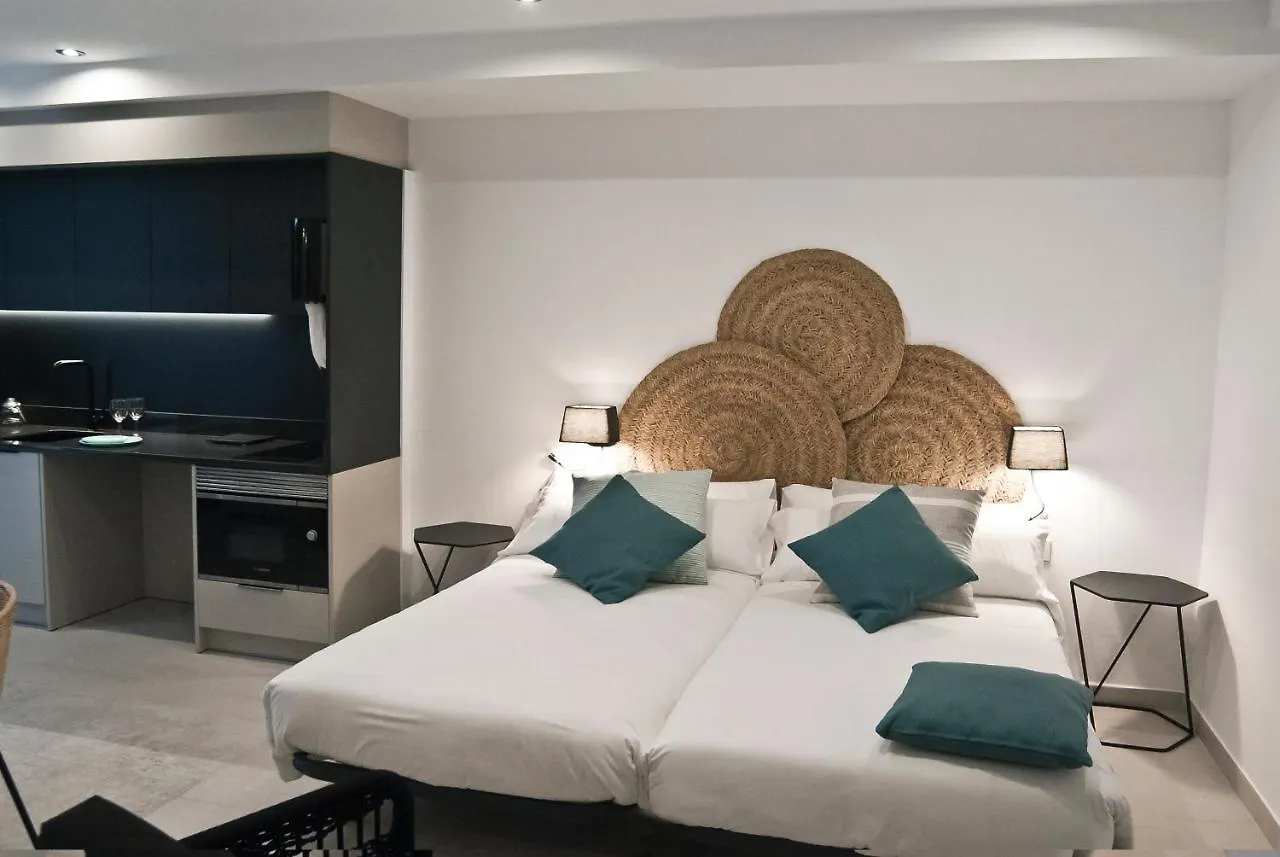 Aparthotel El Cargol L'Escala